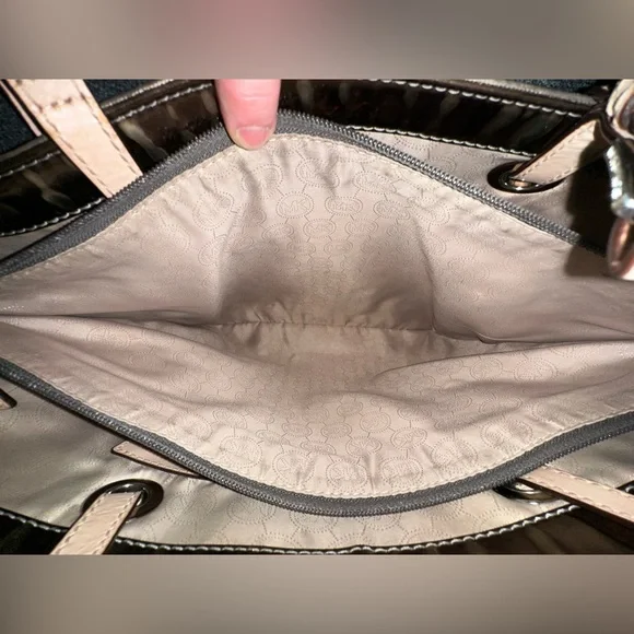 MICHAEL Michael Kors Jet Set Mirror Metallic East/West Signature Tote Bag - Picture 8 of 15